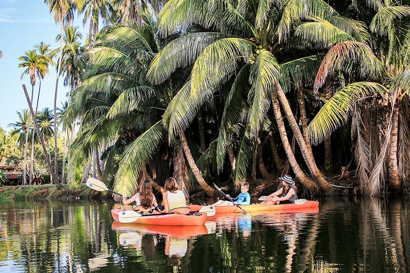 kayaking in troncones